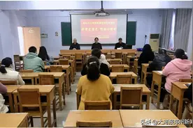 福华街街道：“情景课堂”进社区，党群联建学“四史”图片