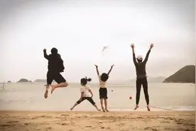决定孩子未来的不是孩子的天赋，也不是家境，而是父母的教育状态图片