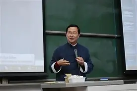 死磕上了？多位学者质疑饶毅对裴钢的指控有误，饶毅最新回应来了图片