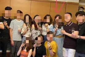 银行女职员私吞3亿巨奖私照曝光？正主领奖止闹剧图片