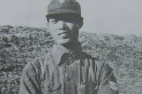 三野悍将成副国级，1994年，他坚持为老首长粟裕平反，儿子是上将图片