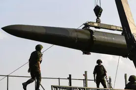 中国扩充核武有无必要？专家核算后信心十足，现有数量完全足够图片