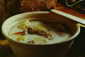 一万多一套的菜谱，这才是顶级中餐的样子图片