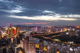 再不拼命，全国房价洼地的好日子就彻底结束了图片