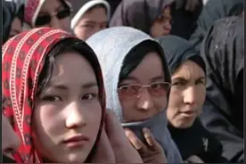 最近被屠杀的阿富汗女学生，长着和我们一样的面孔！（转发）图片