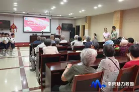 动态丨南京小天鹅幼儿园：追寻红色事迹 致敬革命英雄图片