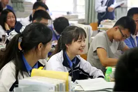班主任：教了28年我才发现，原来在高中后劲足的学生，有三个特点图片
