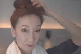见过64岁的“少女”吗？这位奶奶做到了极致，时髦优雅一眼惊艳图片
