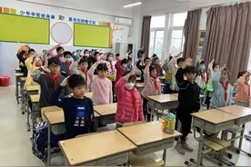 敞开你的心扉图片
