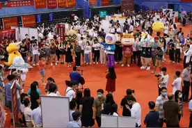 北大2021录取数据曝光！录取4402名新生，强基930人图片