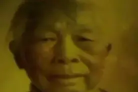 农妇讨饭10年，听说解放了，背着16两金子找到政府：我一分也没动图片