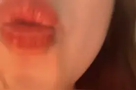 小说：我发现同事嫂子的秘密，不料她竟曲解我的意图，当场惊呆眼图片