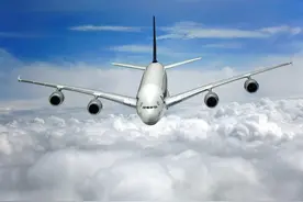914航班穿越时空 ?美国航班失踪35年重现图片