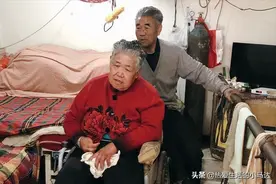 53岁男人哭诉：当男保姆工资6000元，挣钱很多，而我每天却很痛苦图片