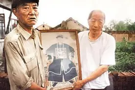 神秘族群在黑龙江被发现，巨贪和珅后人身份公开，原来一直在种地图片