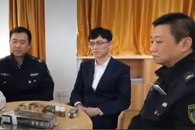 湖北省烟草质检站联合江岸烟草专卖局举办：真假烟鉴别网络直播课堂图片