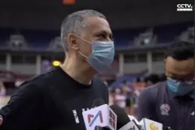 CBA速递：辽宁主帅放狠话，劳森在国内闹事，新华社表扬韩德君图片