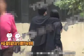 主持人李莎旻子恋情疑似曝光，与隔壁老樊十指紧扣，当街打情骂俏图片