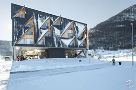 雪色浪漫之意大利小镇piancavallo酒店图片