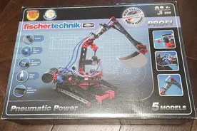 老杨的玩具仓库 篇二十二：fischertechnik 慧鱼气动挖土机图片