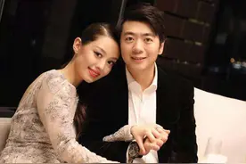 娶一个漂亮的老婆，是一种什么体验？3个男人说了心里话图片