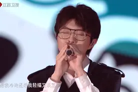 不必试图去猜那些歌词为什么被乱改图片