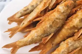 爱吃“干炸小白条”不用去饭店了，学会这个诀窍，做出来焦香酥脆图片