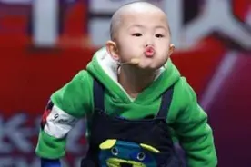 5岁就上春晚的小童星张俊豪，现状如何，父母：很是后悔图片