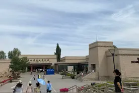 我从山海关来，来看嘉峪关、玉门关和阳关图片