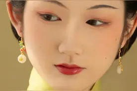 最美古典妆容，远山如黛小重山，现在的古装剧能学学吗？图片