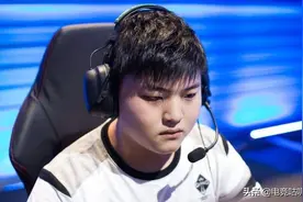 Uzi偶遇无状态，Meiko吐槽不让人头，Uzi：他不会让的图片