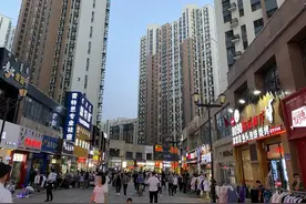 重磅！内蒙古将有序放开“地摊经济”！允许开辟临时摊点摊区……图片