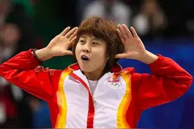 世界冠军王濛，为什么两次被开除出国家队，她的现状如何图片