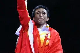 拳王邹市明为何会被日本送水工KO，而饮恨退役？图片