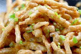 香酥咸蛋黄炒茶树菇–酱先生美食计划图片