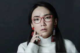 吴亦凡事件波及的5位女明星，马薇薇退圈，李雪琴为何能虎口脱险图片