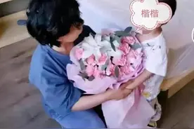 发现不是亲生的，哪怕一块钱一瓶的水，许敏都没有义务给姚策买图片