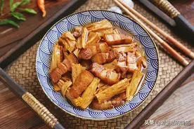 做红烧肉时，要不要焯水？这一步做错了，难怪肉又老又柴不好吃图片