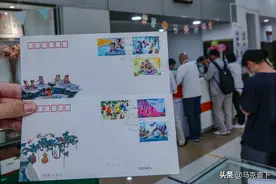 “大朋友”六一节邮寄“葫芦娃”送给小朋友图片