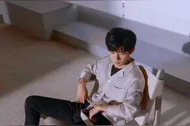 全面屏壁纸 | 散伙是人间常态图片