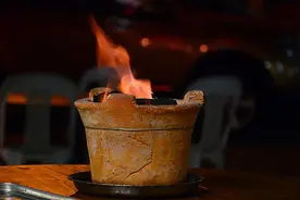 醉酒：醉里乾坤大，壶中日月长图片