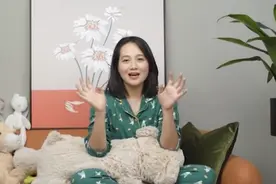 39岁朱丹生二胎变抠门？自曝母乳喂养夫妻忙，哺乳期仍直播捞金图片