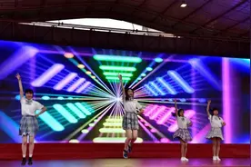 四川省旺苍中学第十六届文艺汇演举行图片