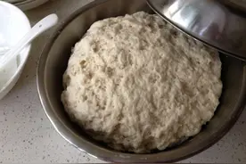 发面只能用酵母粉？错了，外婆教我1招，半小时发满盆，又白又软图片