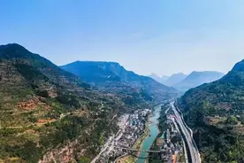 师长崔建功：贵州溶洞剿匪记图片