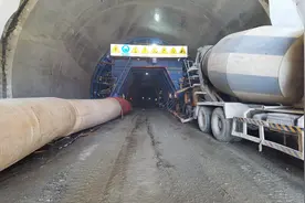 拉萨高新区忠材山隧道项目进展顺利，设计时速60公里，预计2021年春节前贯通图片