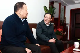丁纯胡启生张梦生等走访看望市级离退休老干部等图片