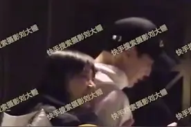 当红内地小生恋情曝光，耍酒疯在公共场合唱歌，抽烟吐痰形象全无图片