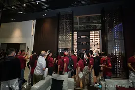 RARA2021全系新品亮相建博会，知名设计大咖黄志达莅临展位参观图片
