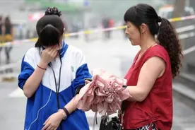 高考录取还未开始，安徽这所高中开始招收复读班，最高学费近四万图片